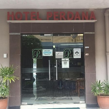 Oyo 90411 Perdana Hotel Labuan Zewnętrze zdjęcie