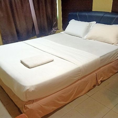 Oyo 90411 Perdana Hotel Labuan Zewnętrze zdjęcie