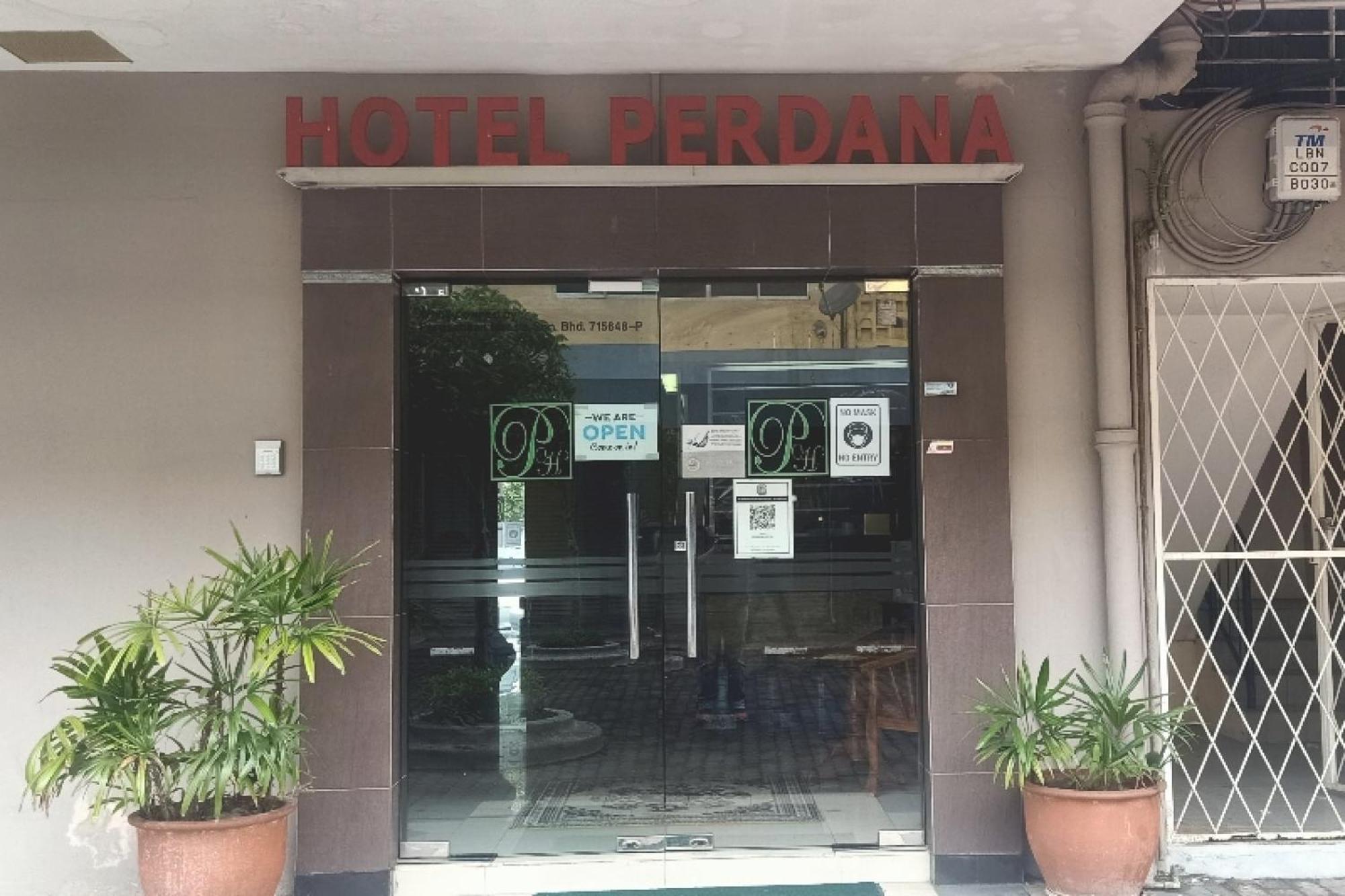 Oyo 90411 Perdana Hotel Labuan Zewnętrze zdjęcie
